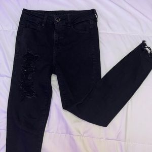 American Eagle High rise ripped jeans